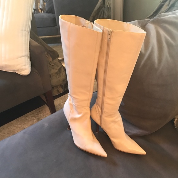 nine west white boots